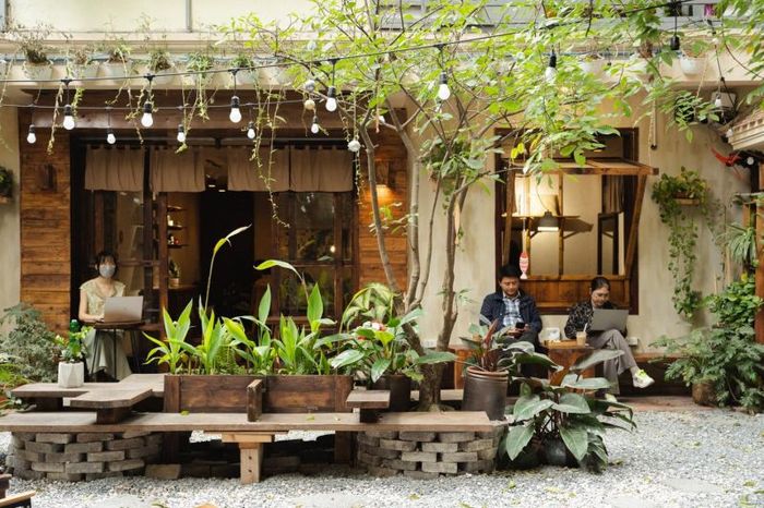 mô hình quán cafe sân vườn